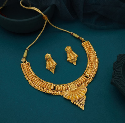 Riventha Brass Gold-plated Gold Jewellery Set(Pack of 1)