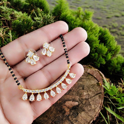 CLONEO Alloy Gold-plated White Jewellery Set(Pack of 3)