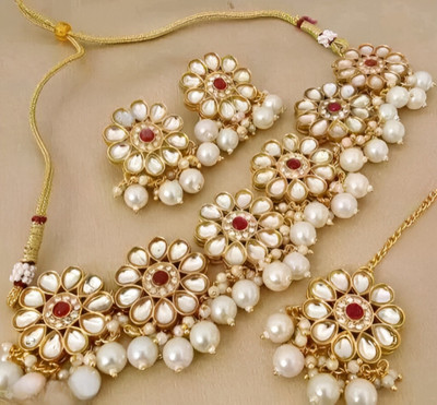 ARADHEMA Alloy Gold-plated White Jewellery Set(Pack of 1)
