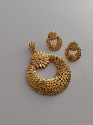 SUGHOSH Brass Gold-plated Gold Jewellery Set(Pack of 1)