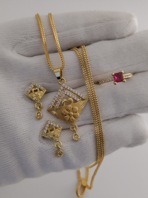 Yuktira Collection Brass Gold-plated Gold Jewellery Set(Pack of 1)