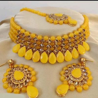 house of common Crystal Yellow Jewellery Set(Pack of 1)