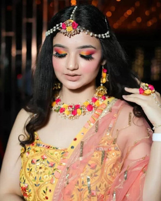 VIP Fashions Brass Gold-plated Multicolor Jewellery Set(Pack of 1)