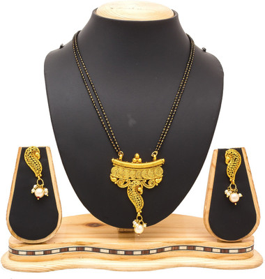AADITA Alloy Gold-plated Black, Gold Jewellery Set(Pack of 1)