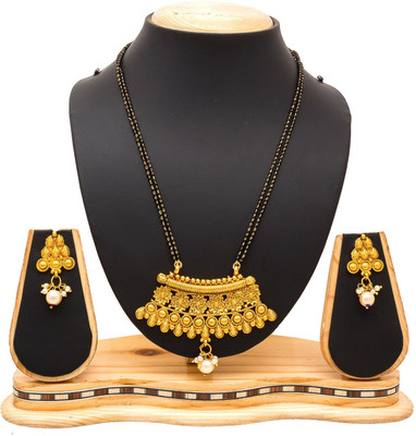 AADITA Alloy Gold-plated Black, Gold Jewellery Set(Pack of 1)