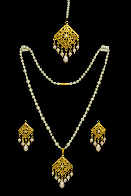 Kashtbhanjan Enterprise Brass Gold-plated Gold Jewellery Set(Pack of 1)