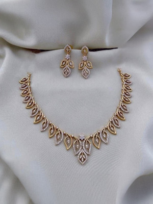 NAKMAN JEWELLERY Brass, Copper Gold-plated Gold Jewellery Set(Pack of 1)