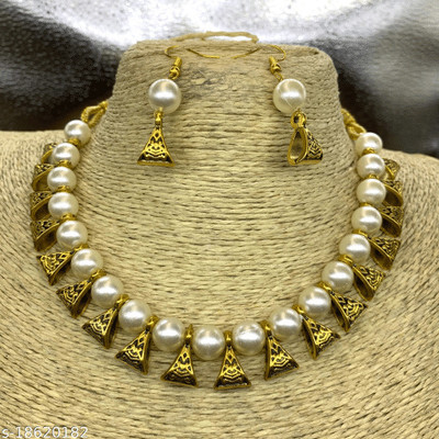 Gauri FashionHub Alloy White Jewellery Set(Pack of 1)