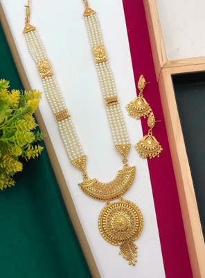 Krishna Enterprise Alloy Gold-plated White Jewellery Set(Pack of 1)
