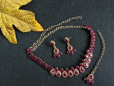 VATSALYA creation Alloy Gold-plated Maroon Jewellery Set(Pack of 1)