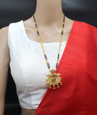 NINAMAAYRA Alloy Gold-plated Gold Jewellery Set(Pack of 1)