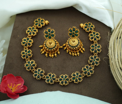 DC Alloy Green Jewellery Set(Pack of 1)