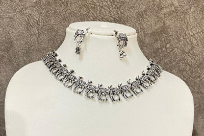 Fashion Paradise Alloy Silver Jewellery Set(Pack of 3)