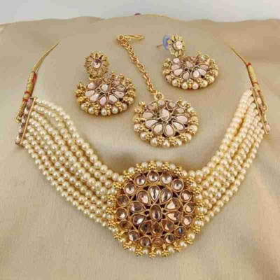 AMHRIK IMITATION Alloy Gold Jewellery Set(Pack of 1)