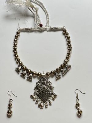 Kashpa Creation Oxidised Silver Silver Silver Jewellery Set(Pack of 1)