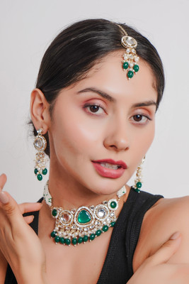 Divisha Alloy Gold-plated Multicolor Jewellery Set(Pack of 1)