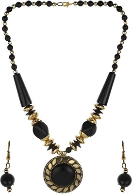 MAYRA TRADING Mother of Pearl Black Jewellery Set(Pack of 1)