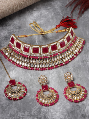 Sukkhi Alloy Gold-plated Red Jewellery Set(Pack of 4)