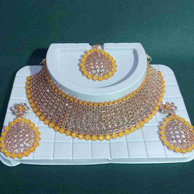 Kaima Alloy Gold-plated Yellow Jewellery Set(Pack of 1)