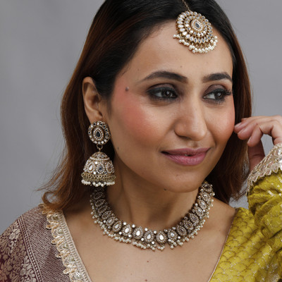 the zoki Brass Brass Gold, Multicolor Jewellery Set(Pack of 1)