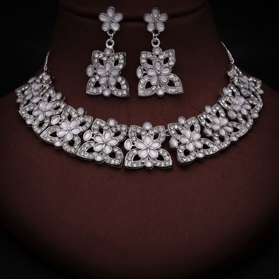 brado jewellery Brass Brass Silver, White Jewellery Set(Pack of 1)