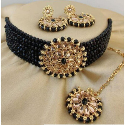 Chikku Alloy Gold-plated Black Jewellery Set(Pack of 1)