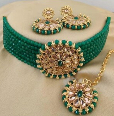 Ruhi Alloy Gold-plated Green Jewellery Set(Pack of 1)