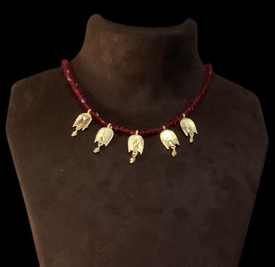 Pynk Fashion Brass Gold-plated Maroon Jewellery Set(Pack of 1)