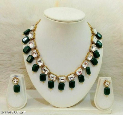 MAHADEV Alloy Gold-plated Green Jewellery Set(Pack of 1)