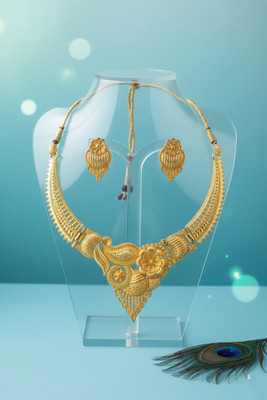 vrindora Brass, Alloy Gold-plated Gold Jewellery Set(Pack of 1)