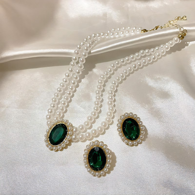 RAUNAK CREATION Alloy Gold-plated Green, White Jewellery Set(Pack of 1)