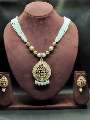 DD JEWELS Alloy Gold-plated Gold Jewellery Set(Pack of 1)