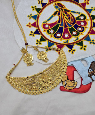 DPMARKETING Alloy Gold-plated Gold, White, Red Jewellery Set(Pack of 1)