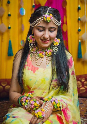 RAGABANDHA DESIGN STUDIO Fabric Multicolor Jewellery Set(Pack of 1)