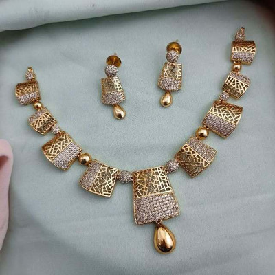 ROFARWORD Brass, Copper Gold-plated Gold Jewellery Set(Pack of 1)