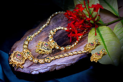 gvg Alloy Gold-plated Gold, Pink, Green Jewellery Set(Pack of 3)