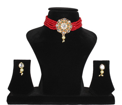 Nifty Crystal Gold-plated Green Jewellery Set(Pack of 1)
