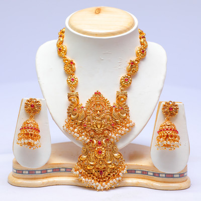 Swarajshop Alloy Gold-plated Maroon Jewellery Set(Pack of 1)