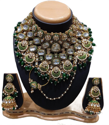 ORAVIA Alloy Gold-plated Green Jewellery Set(Pack of 1)