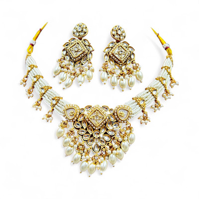 Antiquejewellry Alloy Gold-plated White Jewellery Set(Pack of 1)