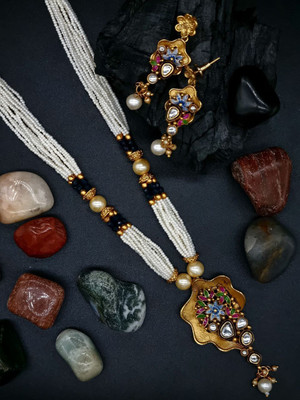 aarnaa Zinc Gold-plated Multicolor Jewellery Set(Pack of 1)