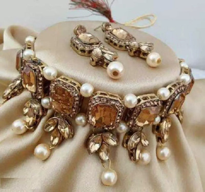 CATALYST Brass Gold-plated Gold, White Jewellery Set(Pack of 1)