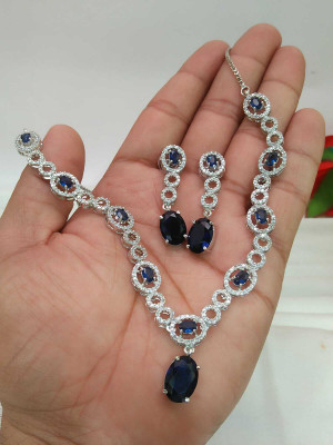 Manuvi Jewels Alloy Silver Blue Jewellery Set(Pack of 1)