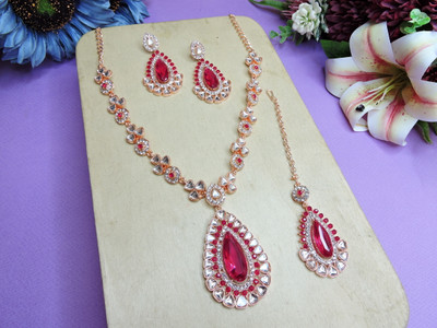 VATSALYA creation Alloy Gold-plated Ruby Red Jewellery Set(Pack of 1)