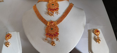 MandM Fashion Diva Alloy Gold-plated Gold Jewellery Set(Pack of 4)