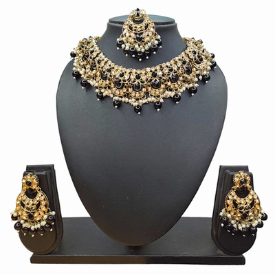 Zarmar fashion Alloy Gold-plated Black Jewellery Set(Pack of 1)