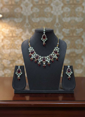 Methi Collections Alloy Gold-plated Maroon Jewellery Set(Pack of 1)