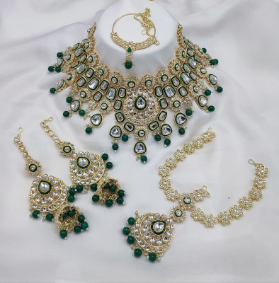 Yuzi Jewells Alloy Gold-plated Green, White Jewellery Set(Pack of 5)