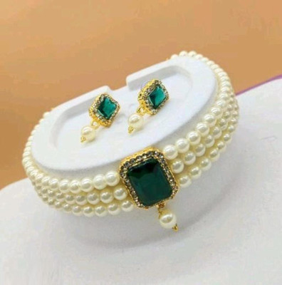 Chikku Alloy Gold-plated White Jewellery Set(Pack of 1)