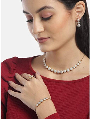 SRK Fashions Alloy Gold-plated Gold Jewellery Set(Pack of 1)